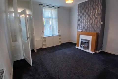 2 bedroom terraced house to rent, Cavendish Place, Blackburn BB2