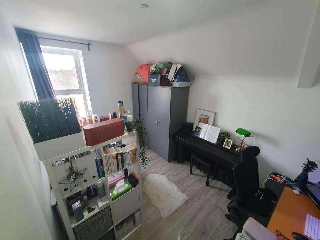 Bedroom 2 Reverse (c