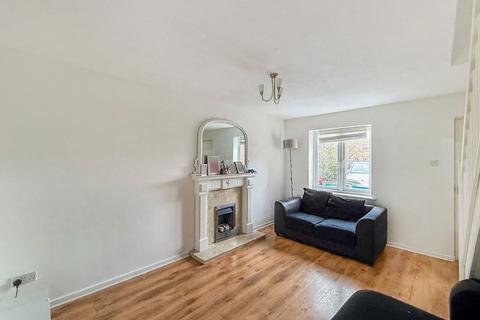 2 bedroom terraced house for sale, Charlestown Way, Hull HU9