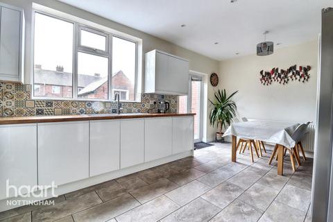 undefined, Knighton Avenue, Nottingham