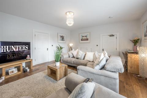 3 bedroom townhouse for sale, Broadfield House, Kingswinford, DY6 9NS