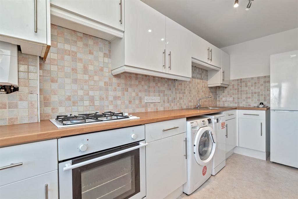 329 The Ridgeway-15.jpg