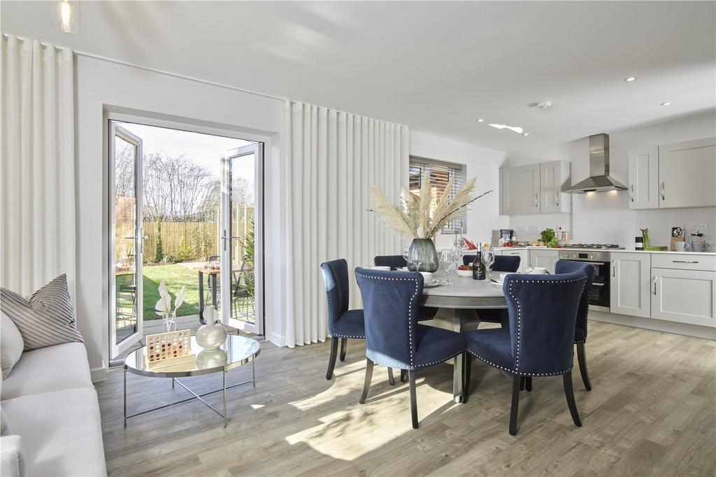 Kitchen/Dining