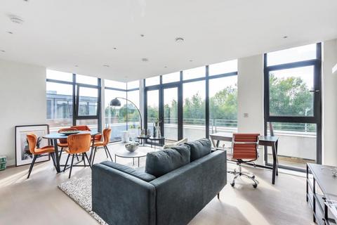 2 bedroom flat for sale, Newbury,  Berkshire,  RG14