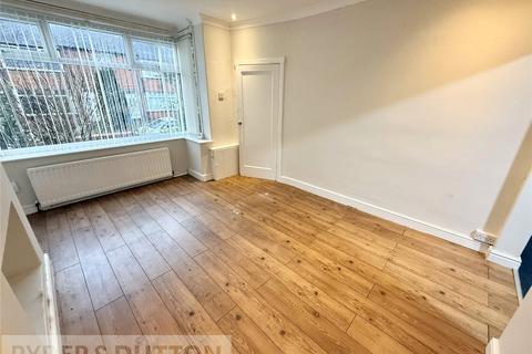 2 bedroom terraced house to rent, Hill Close, Oldham, Greater Manchester, OL4
