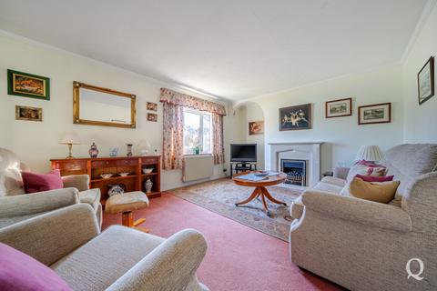 3 bedroom bungalow for sale, Sheerness Road, Lower Halstow, Sittingbourne, Kent, ME9