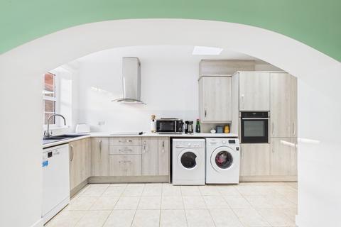 4 bedroom detached house for sale, Walton Street, Southport PR9