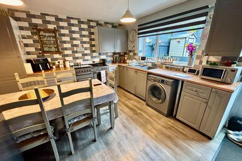 3 bedroom terraced house for sale, Pilton Close, Rectory Farm, Northampton NN3