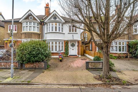 Milner Road, Kingston Upon Thames, KT1