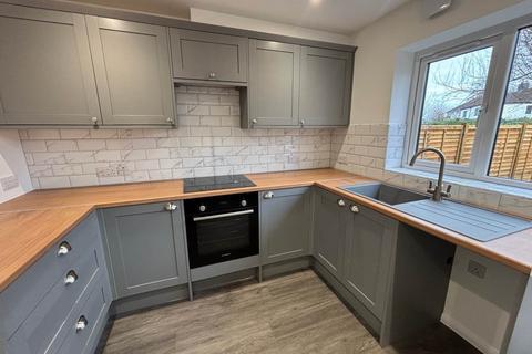 2 bedroom house to rent, Appletree Court, Worle, Weston-super-Mare