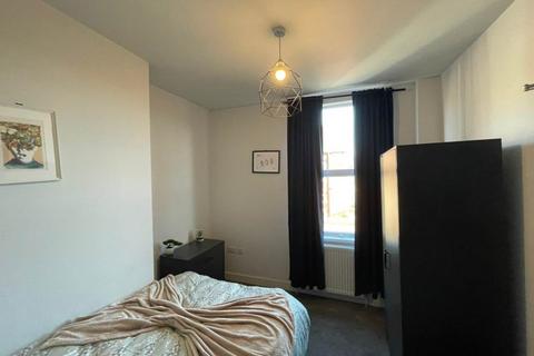 undefined, Station Terrace (Room 4), West Yorkshire LS13