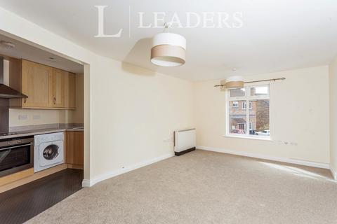 2 bedroom flat to rent, Gordon Road, Haywards Heath, RH16