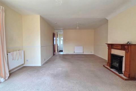 undefined, Randall Close, Hopton
