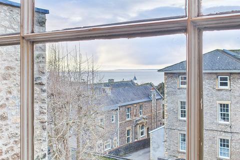 2 bedroom apartment for sale, Moments from Hill Road and Clevedon seafront