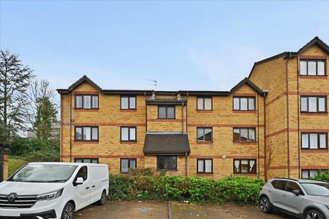 1 bedroom apartment for sale, Cornmow Drive, London, NW10