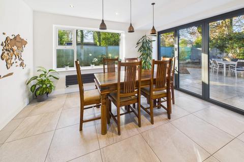 4 bedroom end of terrace house for sale, Heol Yr Efail, Cardiff. CF14