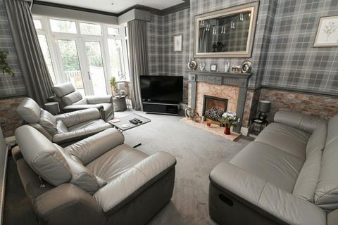 3 bedroom semi-detached house for sale, May Road, Swinton, M27
