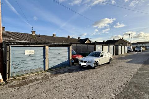 undefined, Feltham Drive, Frome BA11