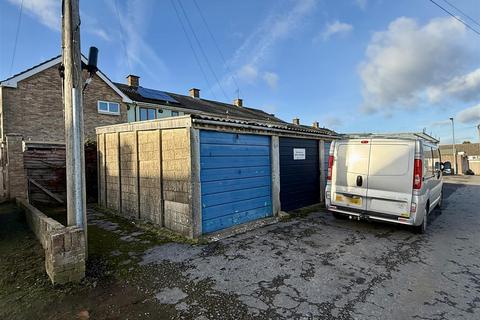 undefined, Feltham Drive, Frome BA11
