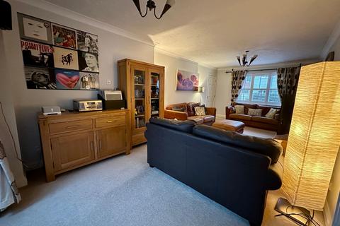 5 bedroom detached house for sale, Calvinia Close, Basildon SS15