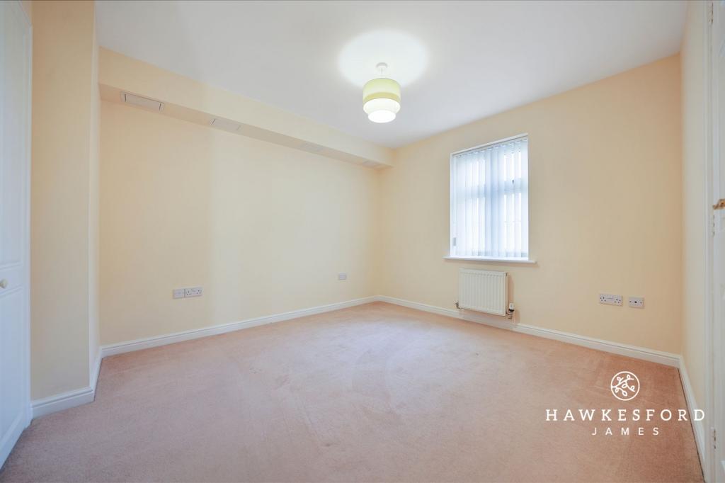 Martin Court, Sittingbourne - Bedroom 1