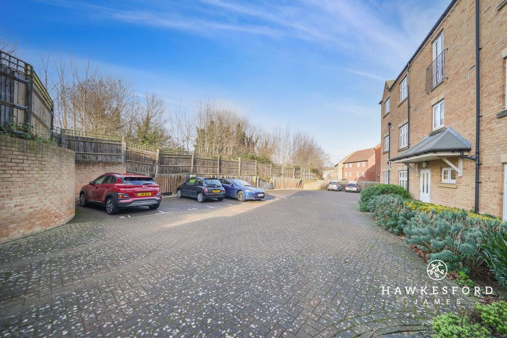 Martin Court, Sittingbourne - Parking