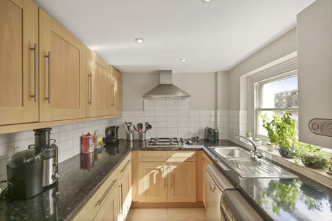 2 bedroom flat to rent, Elgin Crescent, London W11