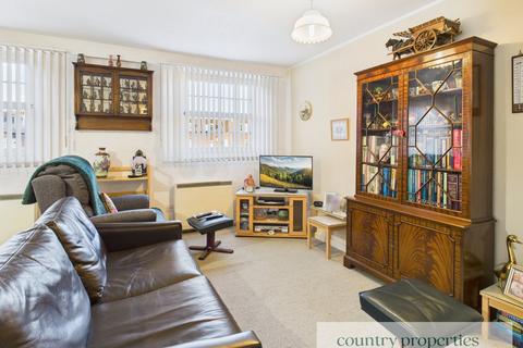 2 bedroom apartment for sale, Fretherne Road, Welwyn Garden City, AL8