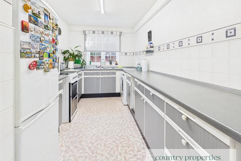 2 bedroom apartment for sale, Fretherne Road, Welwyn Garden City, AL8