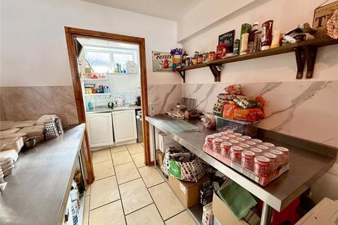 Restaurant to rent, 5 South Cliff Rd Bridlington YO15 3AL