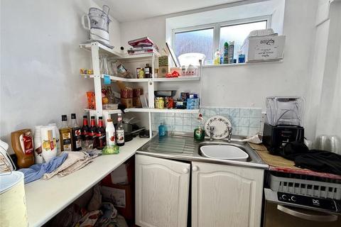 Restaurant to rent, 5 South Cliff Rd Bridlington YO15 3AL