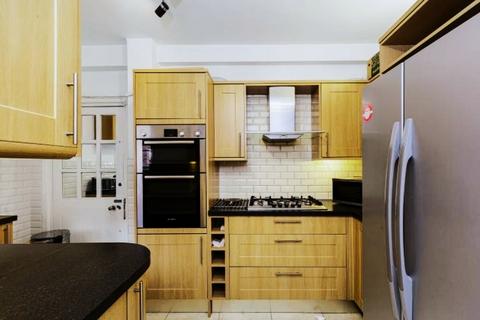 Latymer Court, Hammersmith Road, Hammersmith, W6