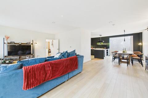 undefined, Cliveden Gages, Taplow, Maidenhead, Buckinghamshire, SL6