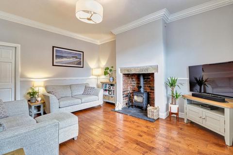 2 bedroom end of terrace house for sale, Salisbury Street, Calverley, Pudsey, West Yorkshire, LS28