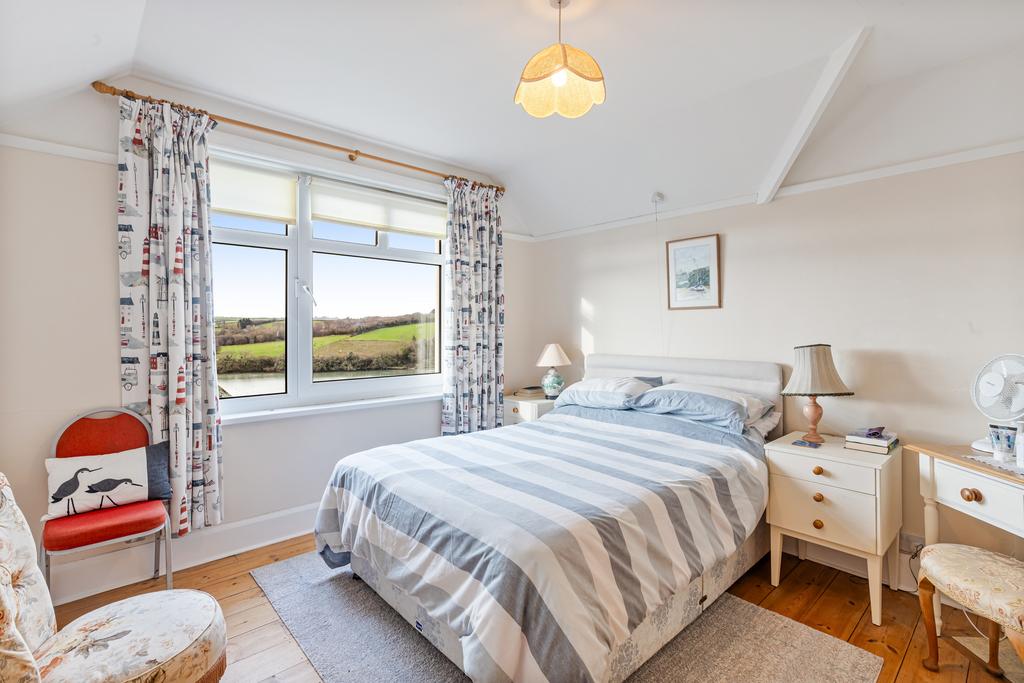 26 - 2 Lower Warren Rd Kingsbridge
