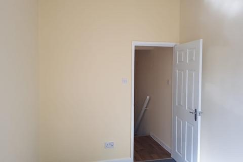 3 bedroom terraced house for sale, Blackledge Street, Bolton BL3