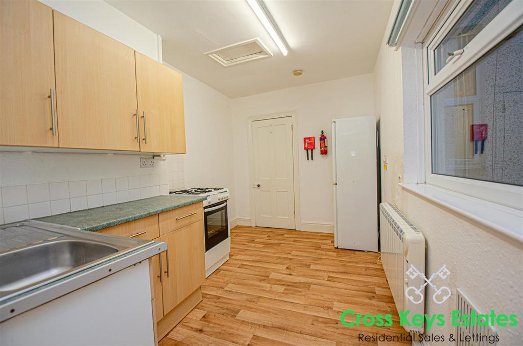 Fitted Kitchen