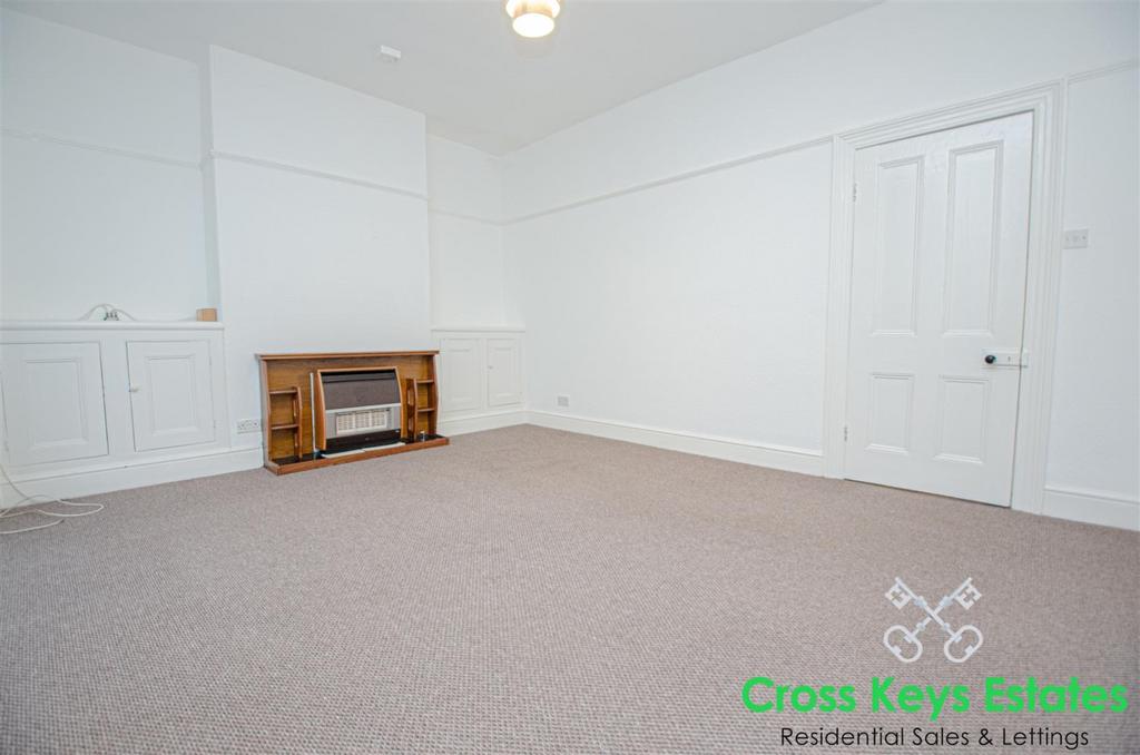 Sitting/Dining Room