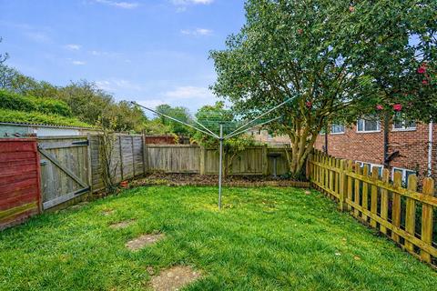 3 bedroom end of terrace house for sale, Stonehouse Drive, St. Leonards-On-Sea