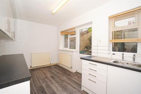 3 bedroom end of terrace house for sale, Stonehouse Drive, St. Leonards-On-Sea