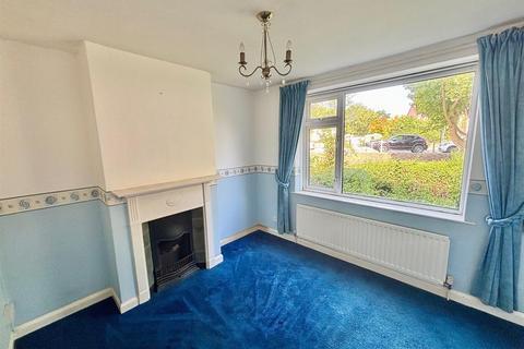 3 bedroom semi-detached house for sale, Frome Road, Trowbridge BA14