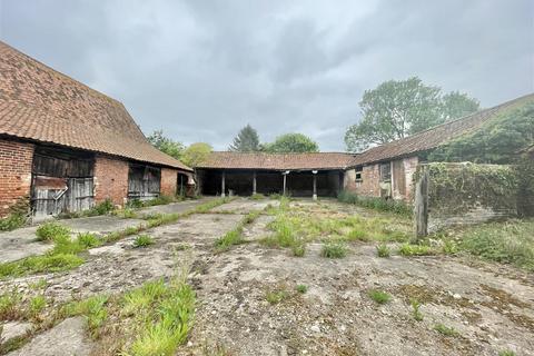 4 bedroom detached house for sale, Norwich Road, Hardingham