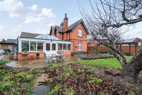 4 bedroom detached house for sale, Bass Cottages, Sleaford, Lincolnshire, NG34
