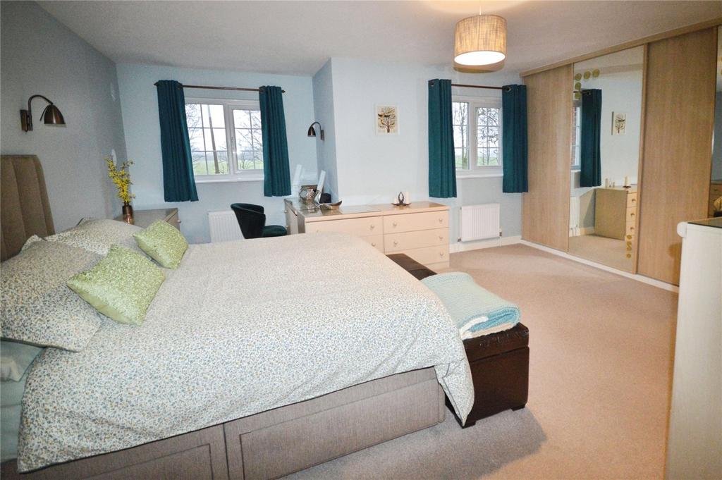 Main Bedroom