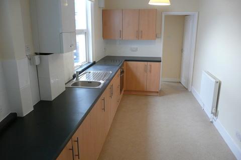 2 bedroom flat to rent, Higher Union Lane, Devon TQ2