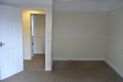 2 bedroom flat to rent, Higher Union Lane, Devon TQ2