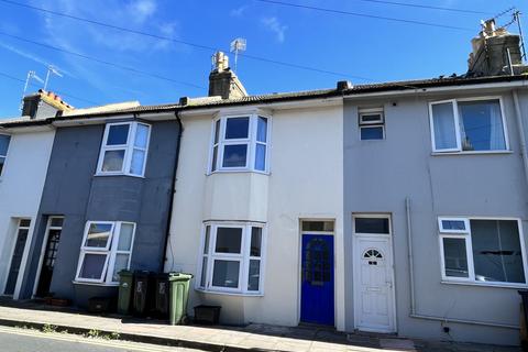 4 bedroom terraced house to rent, Washington Street, Brighton, BN2 9SR