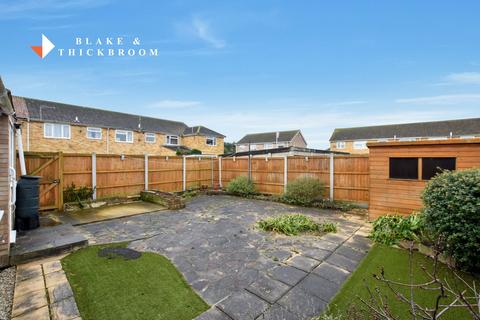 3 bedroom semi-detached house to rent, Ryde Avenue, Clacton-on-Sea