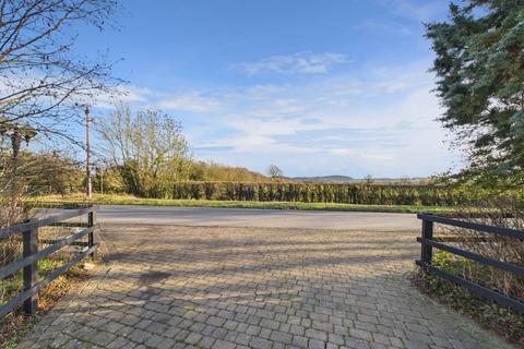 4 bedroom semi-detached house for sale, Marsh Lodge, Marsh