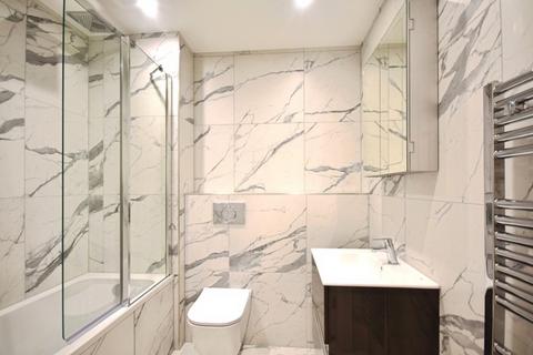 2 bedroom apartment to rent, Gallery Walk Margate CT9